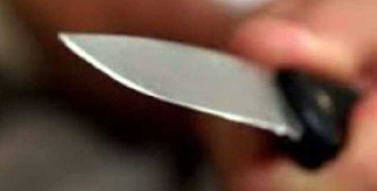 У Вараші затримали чоловіка за поножовщину У Вараші затримали чоловіка за поножовщину
