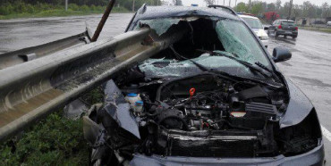 На «Київ-Чоп» біля Рівного ще одна аварія, водій в тяжкому стані (ФОТО)