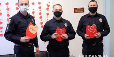 На Рівненщині троє поліцейських стали Почесними донорами