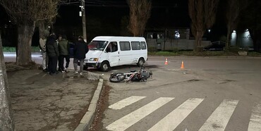 У Рівному внаслідок ДТП травмувався неповнолітній мотоцикліст