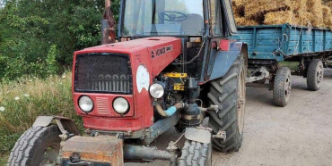 На Сарненщині чоловік випав із причепа трактора, яким кермував нетверезий водій