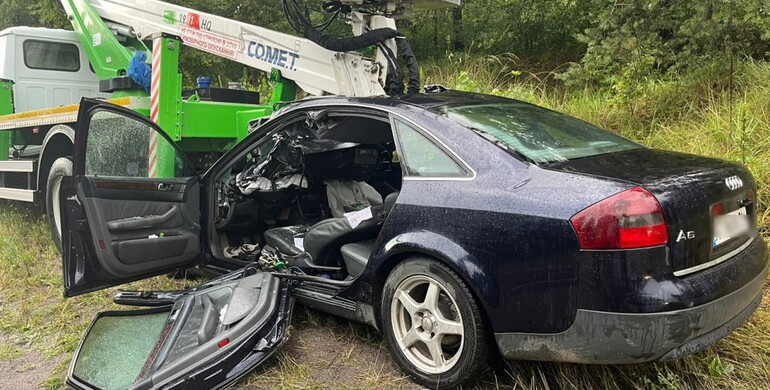 В аварії під Костополем серйозно травмувався водій: медики боряться за його життя В аварії під Костополем серйозно травмувався водій: медики боряться за його життя