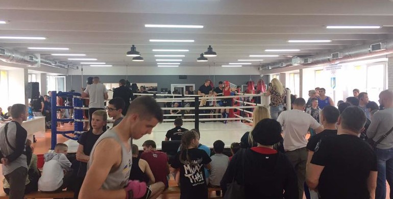 Рівненські бійці перемогли на двох столичних турнірах з тайського боксу [+ФОТО]