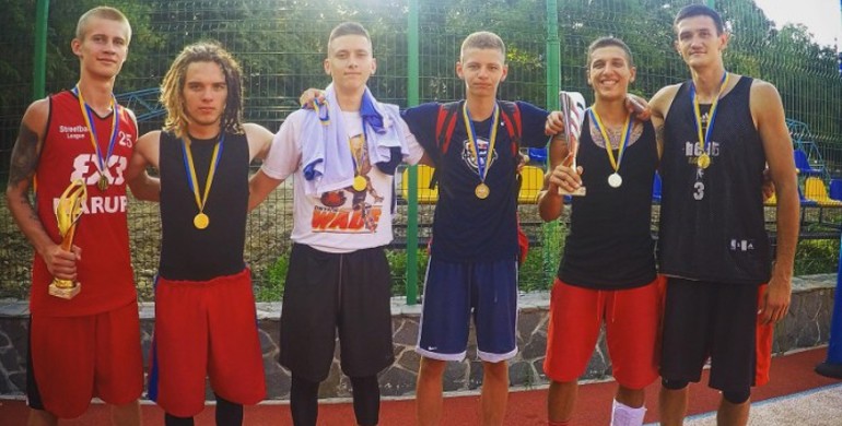 Рівняни оформили "золотий дубль" на Чемпіонаті України з баскетболу