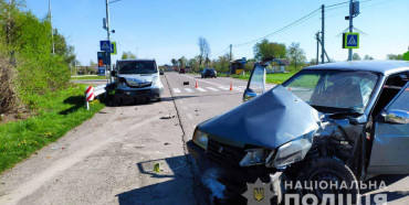 Житель Дубна на авто зіткнувся з автомобілем тернополянина і сам постраждав 