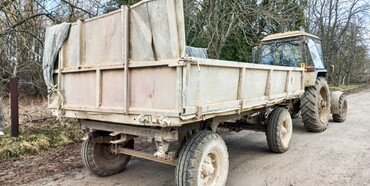 На Рівненщині унаслідок наїзду трактора загинув пішохід