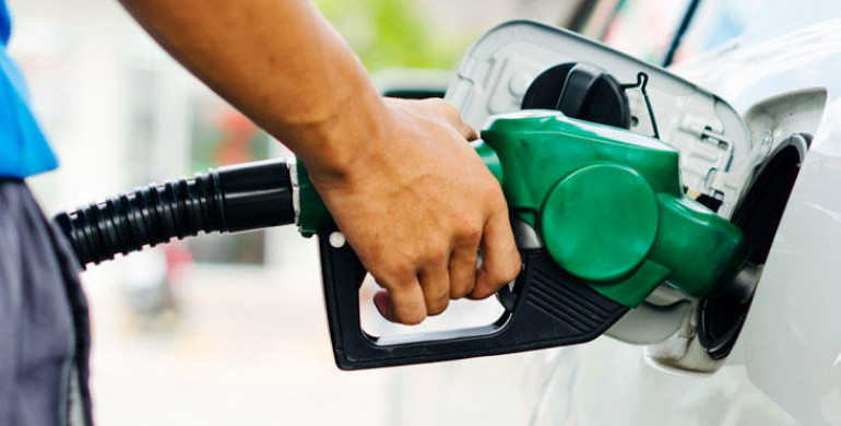 Уряд підвищив граничну вартість бензину