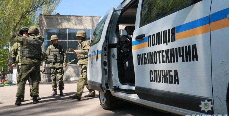 У Рівному чоловік «замінував» поліцейську станцію