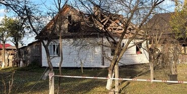 росіяни вдарили по будинку багатодітної сімʼї на Рівненщині 