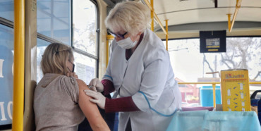 До 60 тисяч хворих на добу: Україна готується вийти в пік захворюваності на Covid-19