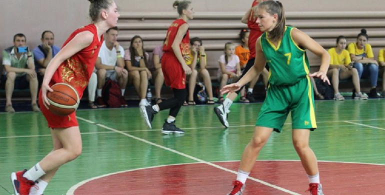 Рівненські баскетболістки підкорили Одесу (ФОТО)