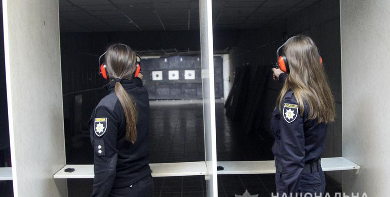 Поліцейські Рівненщини провели змагання зі стрільби  (ФОТО)