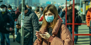 Що таке громадське місце: де в Україні заборонено бути без маски та як за це штрафуватимуть