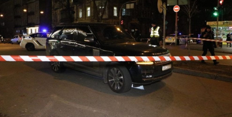 У центрі столиці під час обстрілу авто вбили 3-річного сина депутата