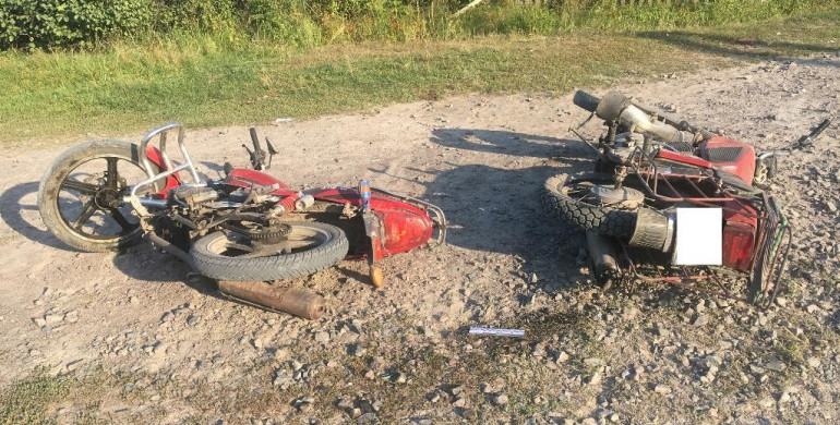 На Рокитнівщині не розминулись два мотоцикліста (ФОТО)