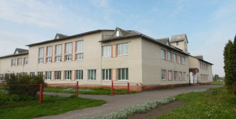 У розпалі – реконструкція опорної школи на Рівненщині