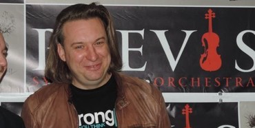 Керівник рок-оркестру з Рівного отримав Заслуженого діяча культури та мистецтв України