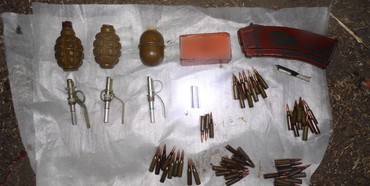 Побоюючись чоловіка жінка на Рівненщині віддала поліції його арсенал зброї