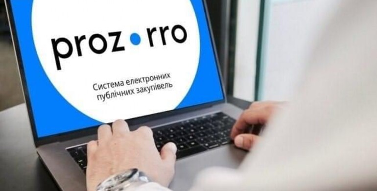 Генератори, кондиціонери та стяготримачі. Що громади Рівненщини закупляли у червні?