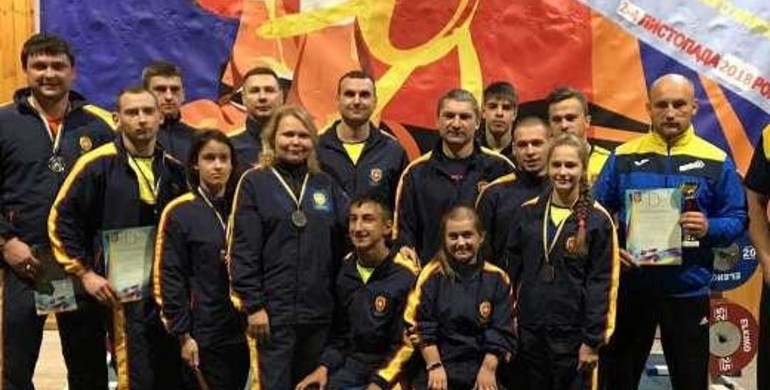 Рівненські спортсмени вибороли ІІ місце з пауерліфтингу  на кубку України  
