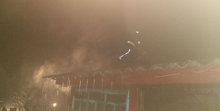 На Рівненщині під час пожежі у будинку згорів чоловік