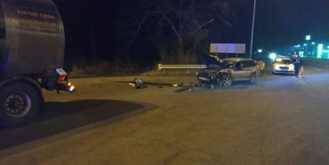 На Рівненщині зіткнулись легковик і вантажівка: є постраждалі (ФОТО)