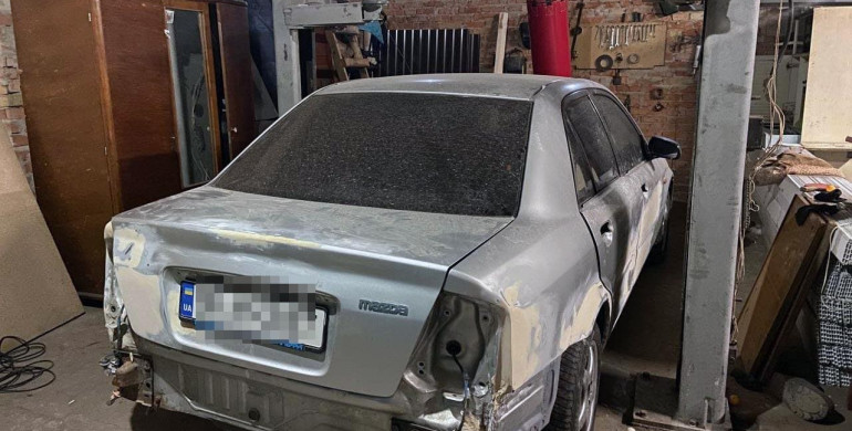 На Рівненщині автомайстер викрав машину клієнта, бо перед цим її випадково розбив