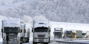 На Рівненщині обмежили рух вантажівок у напрямку Києва