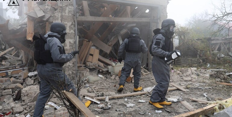 У Рівному внаслідок падіння БпЛА в житловий сектор постраждали п’ятеро людей