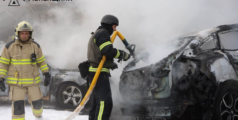 У Рівному внаслідок падіння БпЛА в житловий сектор постраждали п’ятеро людей