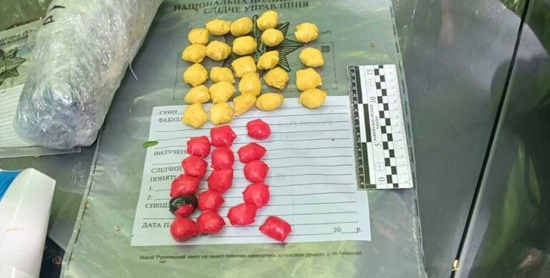 На Рівненщині судитимуть двох закладчиків забороненох речовин 