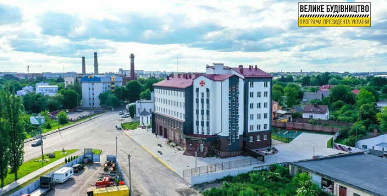 Показали вже збудоване і відремонтоване пожежне депо в Рівному (ФОТО)