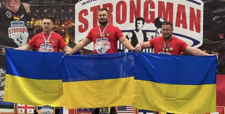 Рівненські ветерани здобули золото чемпіонату світу зі стронгмену
