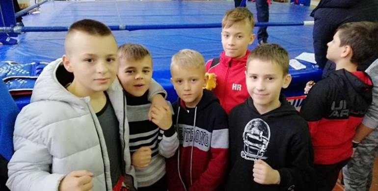 Рівненський бійцівський клуб «Ліга чемпіонів» провів активні змагальні вихідні (ФОТО)