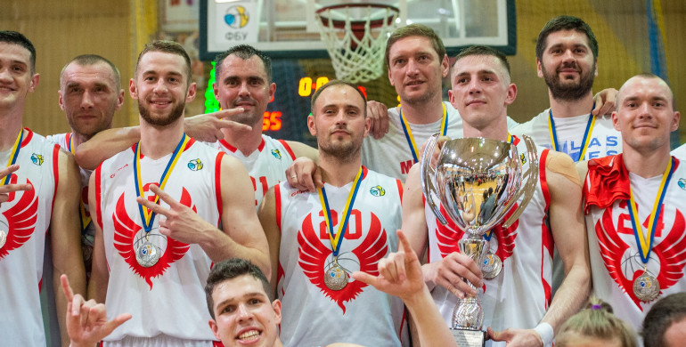 БК "Рівне" здобув срібні медалі Чемпіонату України (ФОТО)