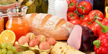 В Україні різко подорожчали базові продукти