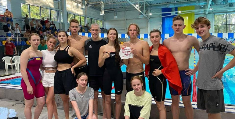 Вихованці спортивної школи Рівного вибороли бронзу на Кубку України з плавання 