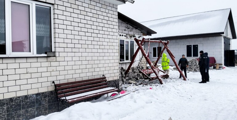 На Рівненщині внаслідок порушення правил експлуатації побутових приладів постраждали четверо громадян