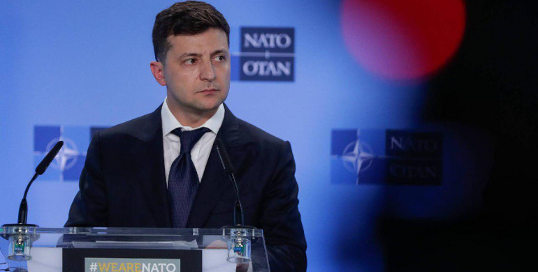 «Членство в НАТО є стратегічним курсом України», – Зеленський (ВIДЕО)