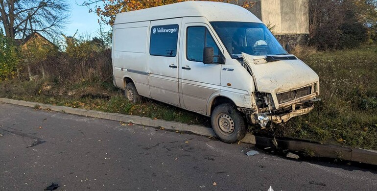 На Костопільщині внаслідок ДТП загинула скутеристка