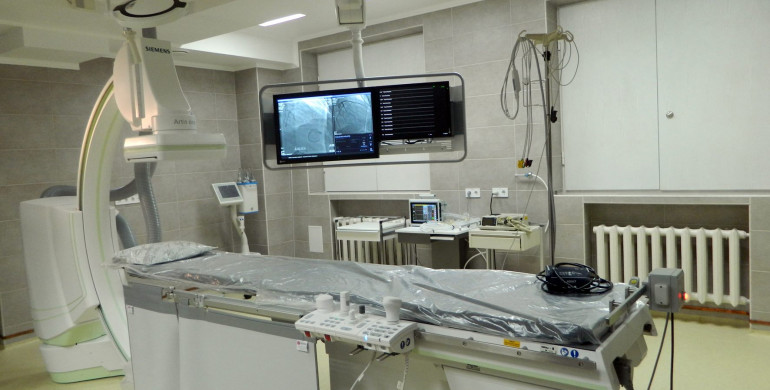 Нове та сучасне обладнання для лікарень знизило показники смертності від інфарктів на Рівненщині