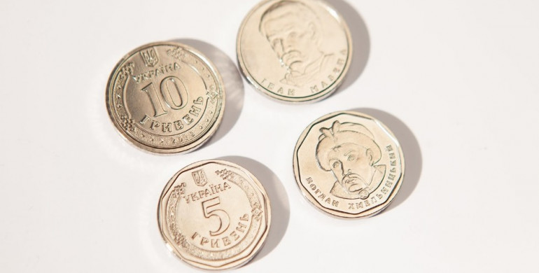 В червні українці побачать нову монету в 10 гривень