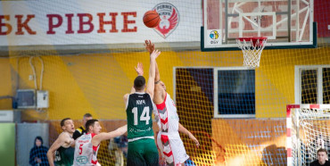 БК «Рівне» розпочав 2022 з впевненої перемоги над львівськими баскетболістами