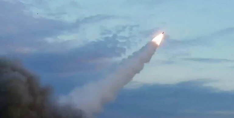росія ймовірно планує або вже випробувала крилату ракету «Буревісник» із ядерним двигуном