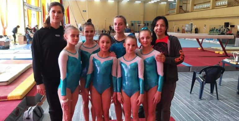 Рівненські гімнастки вдало виступили на Чемпіонаті України