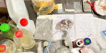 Рівнянин виготовляв та збував метамфетамін