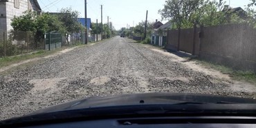 Буде бунт: на Рівненщині нарікають на щебінь на дорогах