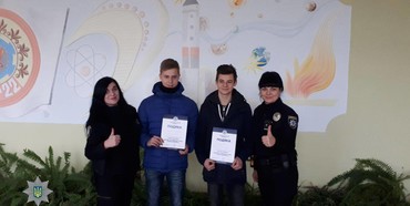 На Рівненщині школярі допомогли поліції затримати нетверезого водія