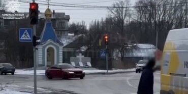 У Рівному чоловік дрифтував посеред дороги: в нього відібрали авто 