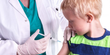 Стало відомо, який документ видадуть батькам при вакцинації дітей від COVID-19